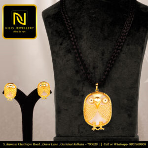 Handcrafted Owl Pendant Set – Mother of Pearl With Tassel