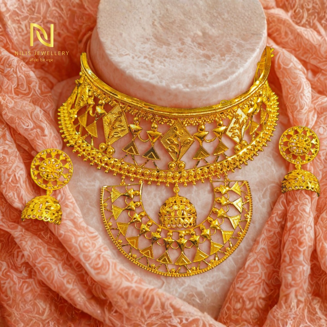 Gold-Polished Necklace Set with Earrings